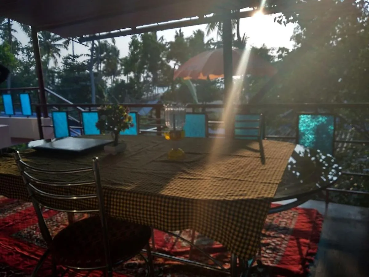 Loveshore Marari Mararikulam Homestay